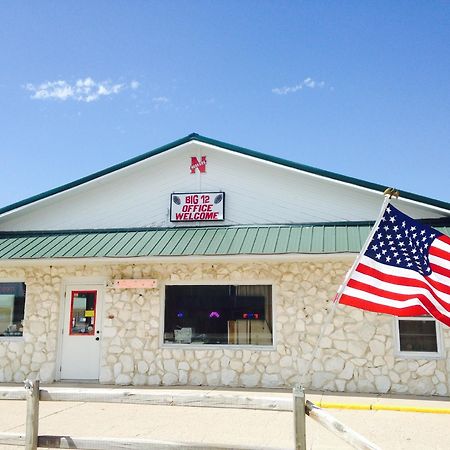 Big 12 Motel Broken Bow Eksteriør billede